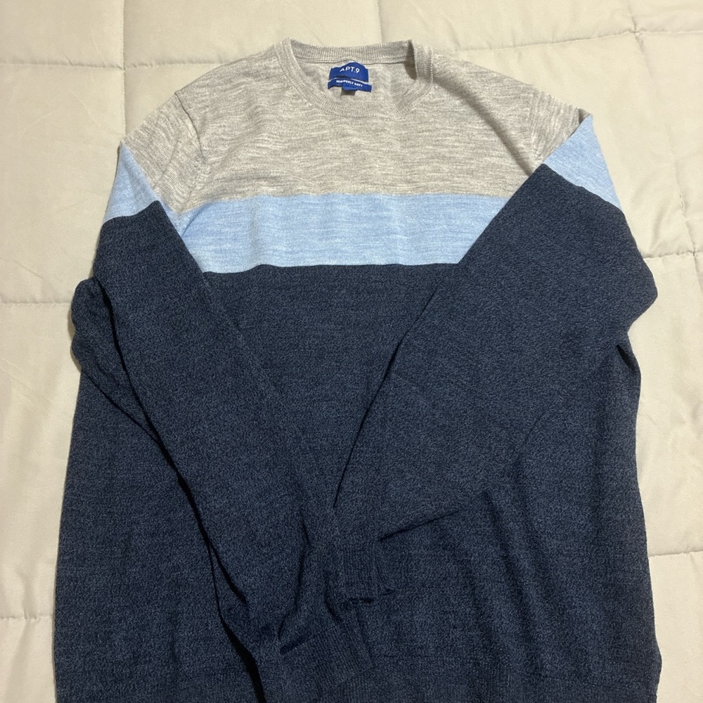 Apt. 9 Men's Light Blue and Dark Blue Crewneck Sweater